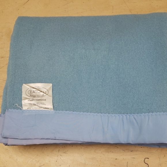 Vintage Eaton Blue 100% Pure New Wool Blanket 71x 89 Approx - Picture 1 of 9